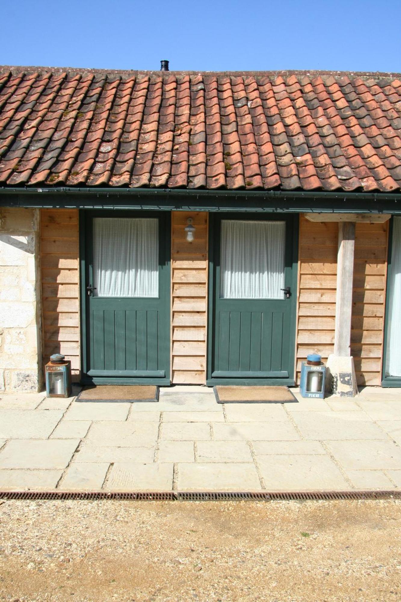 T'S At Lower Rudloe Farm Guest House Corsham Exterior foto