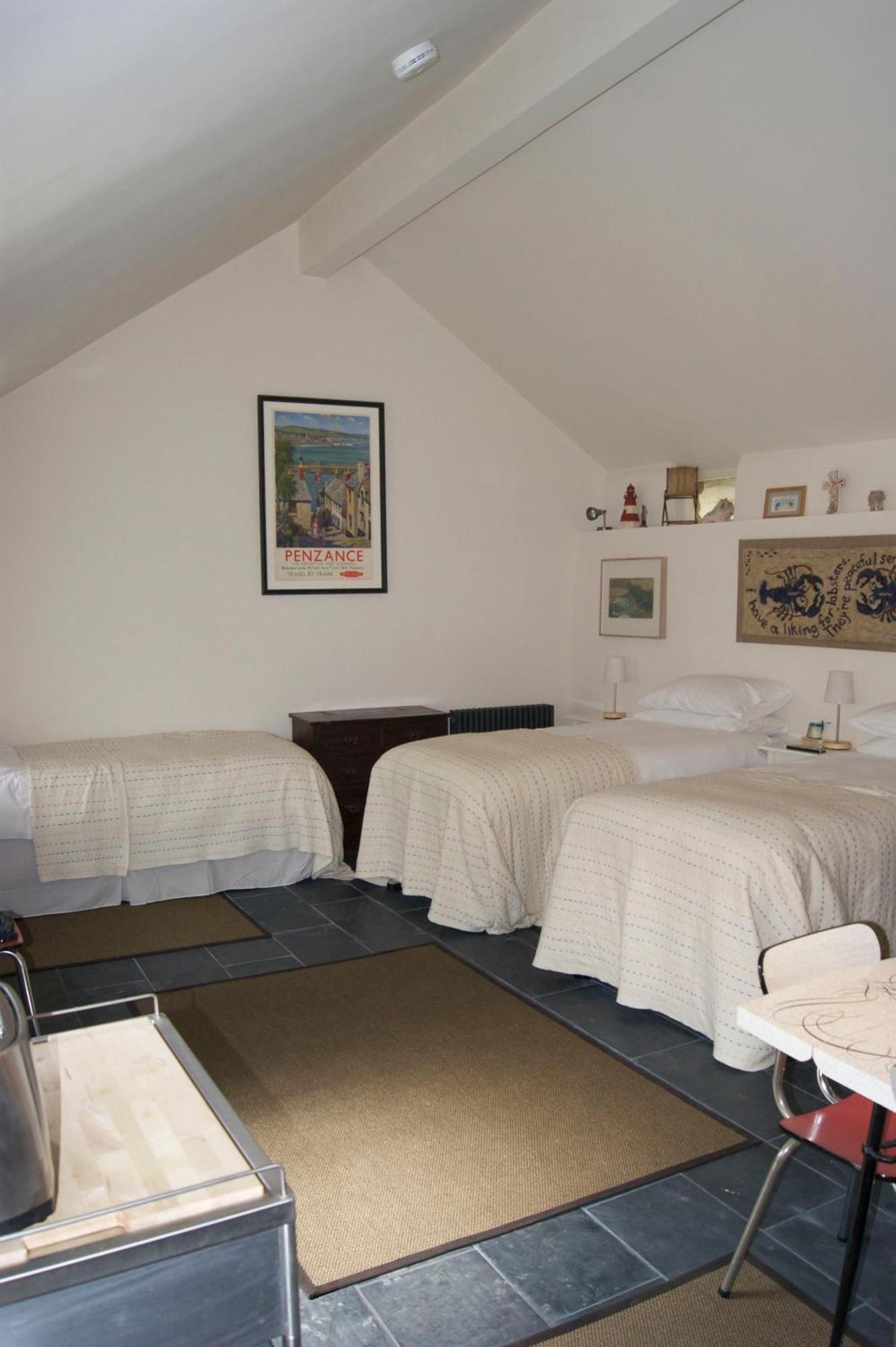 T'S At Lower Rudloe Farm Guest House Corsham Exterior foto